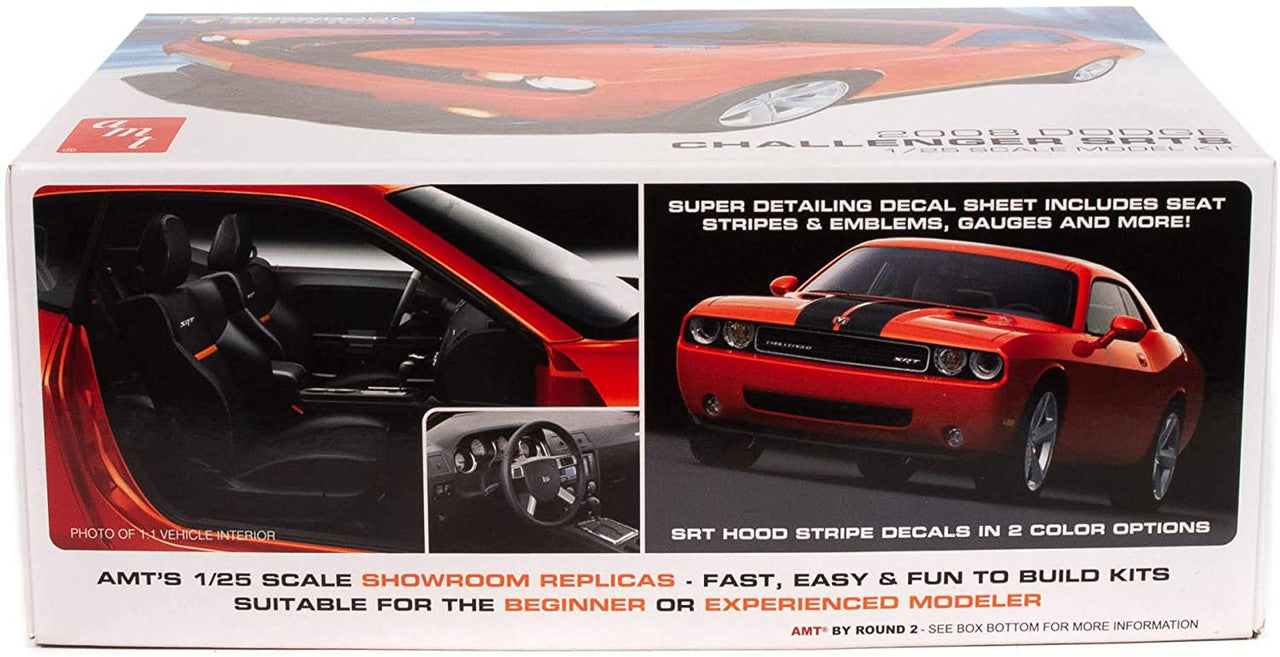 AMT 1075 2008 Dodge Challenger SRT8