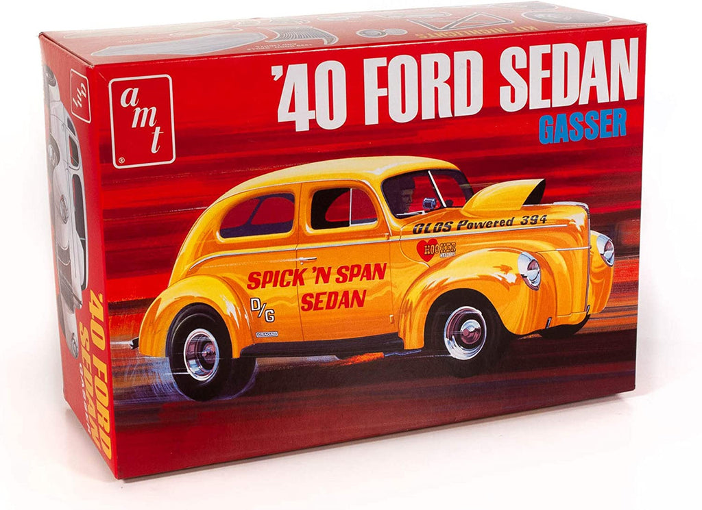 AMT 1088 1940 Ford Sedan