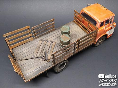 AMT 1147 Ford C600 Stake Bed with Coca-Cola Machines - Skill 3