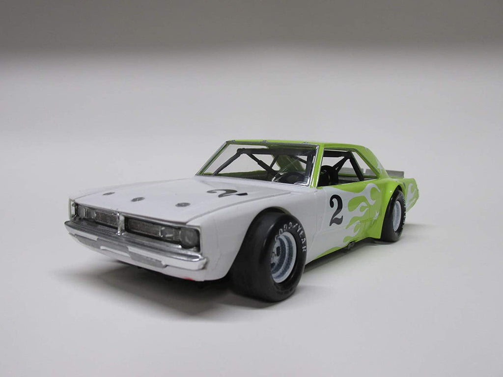 AMT 1171 Plymouth Valiant Scamp Kit Car 2T - Skill 2