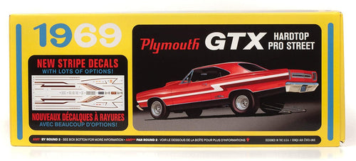 AMT 1180 1969 Plymouth GTX Hardtop Pro Street 2T - Skill 2