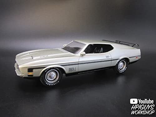 AMT 1262 1971 Ford Mustang Mach I - Skill 2
