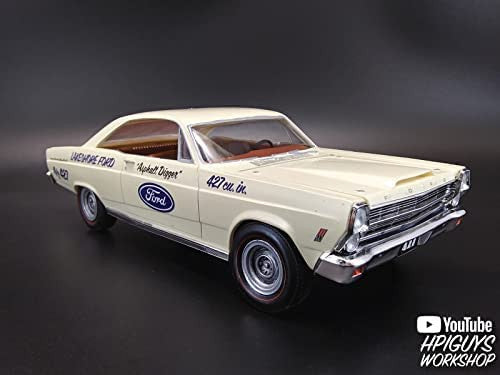 AMT 1263 1966 Ford Fairlane 427 - Skill 2