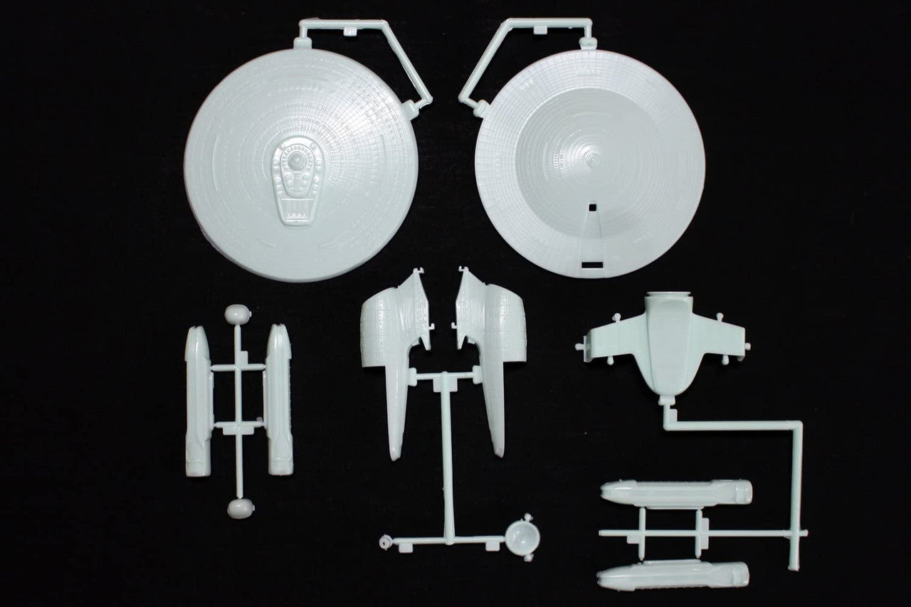 AMT 954 Star Trek U.S.S. Enterprise Box Set Snap