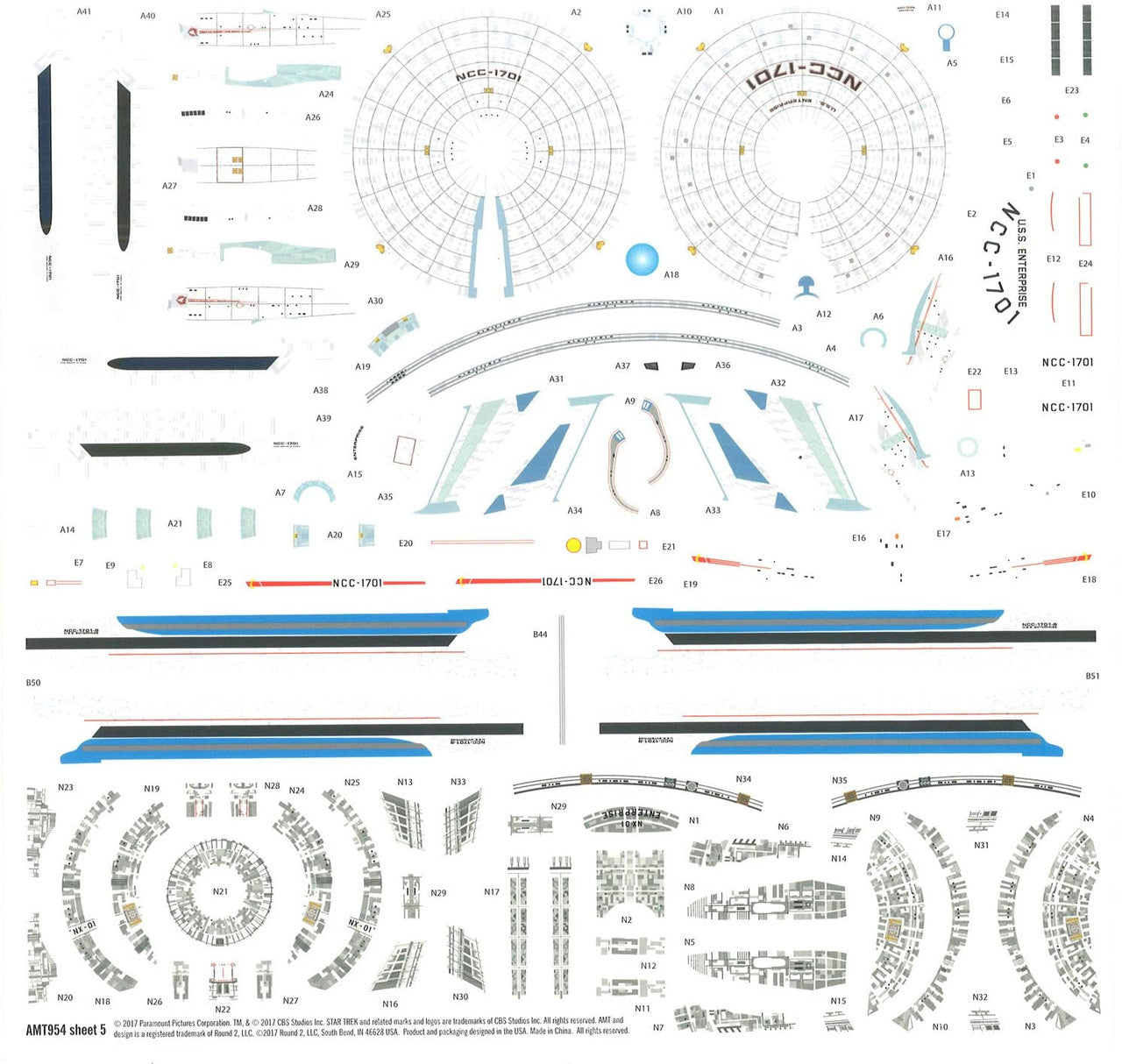 AMT 954 Star Trek U.S.S. Enterprise Box Set Snap