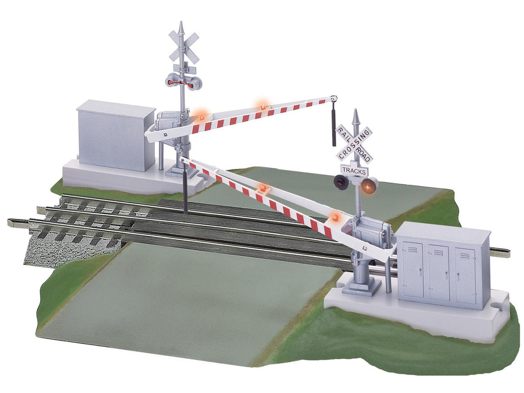 Lionel 6-12062 O Gauge FasTrack Grade Xing with Gates & Flasher