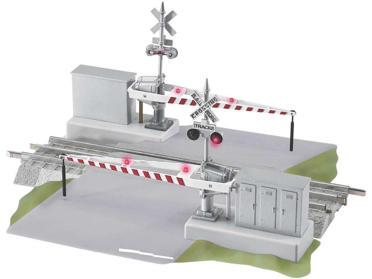 Lionel 6-12062 O Gauge FasTrack Grade Xing with Gates & Flasher