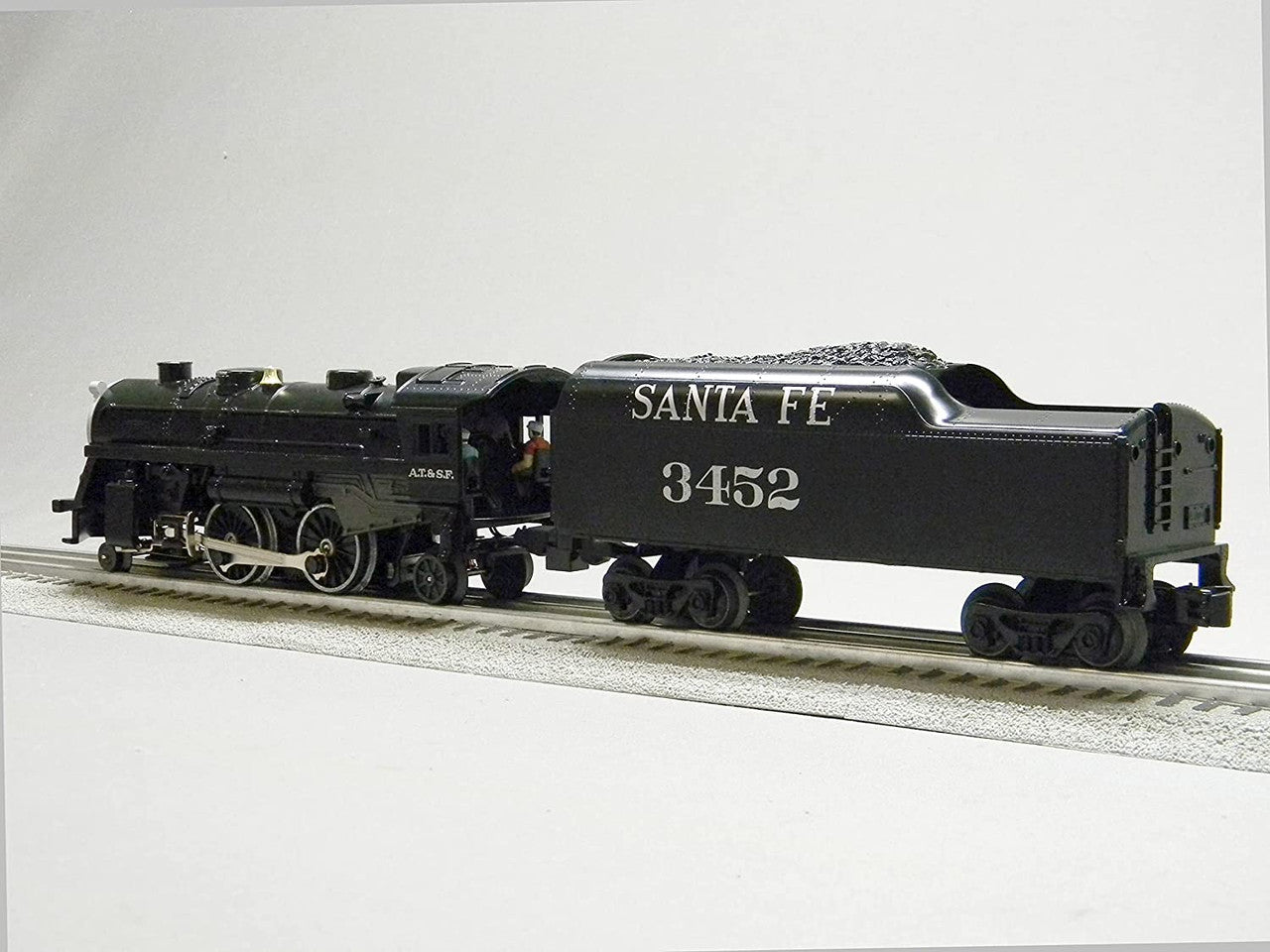 Lionel 1932140 O Gauge LionChief SF 2-4-2 Steam Loco