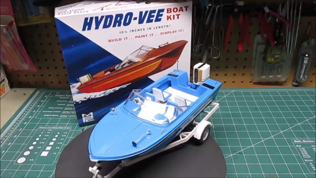 MPC 883 Hydro-Vee Boat Skill 2