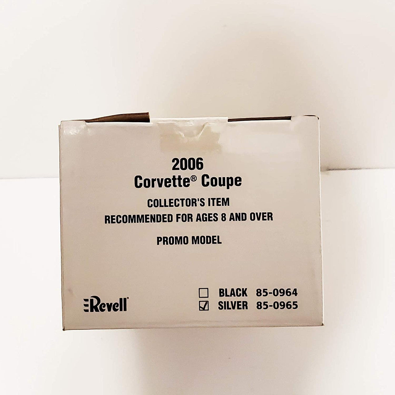 Revell 850965 Silver 2006 Corvette Coupe PRE-Built Promo Car Model