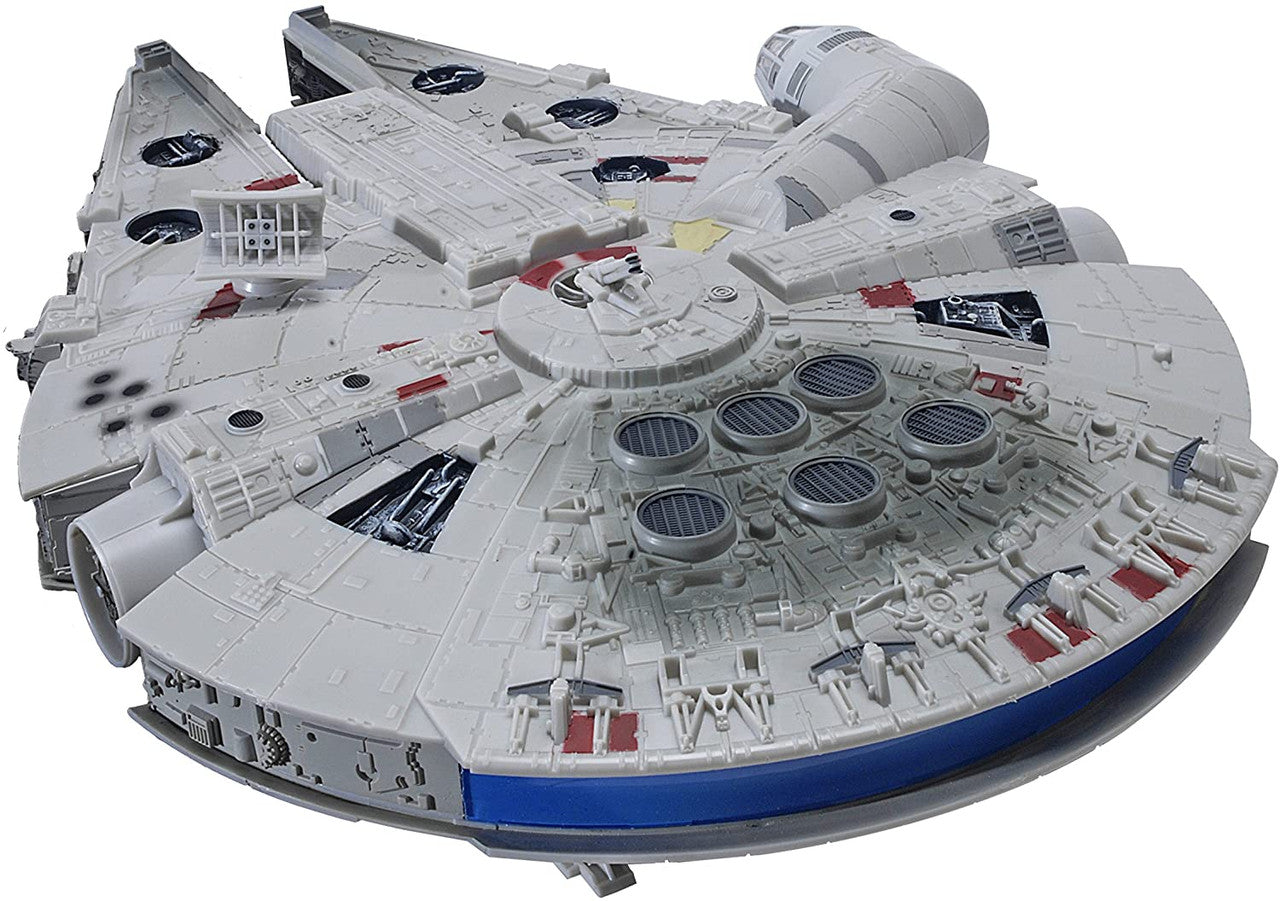 Revell 851822 Millennium Falcon sk2
