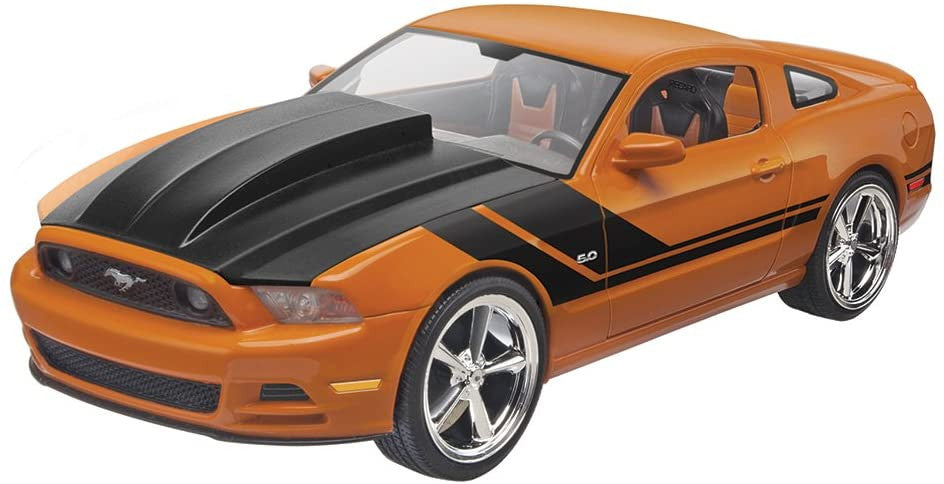 Revell 854379 2014 Ford Mustang GT Model Kit sk4