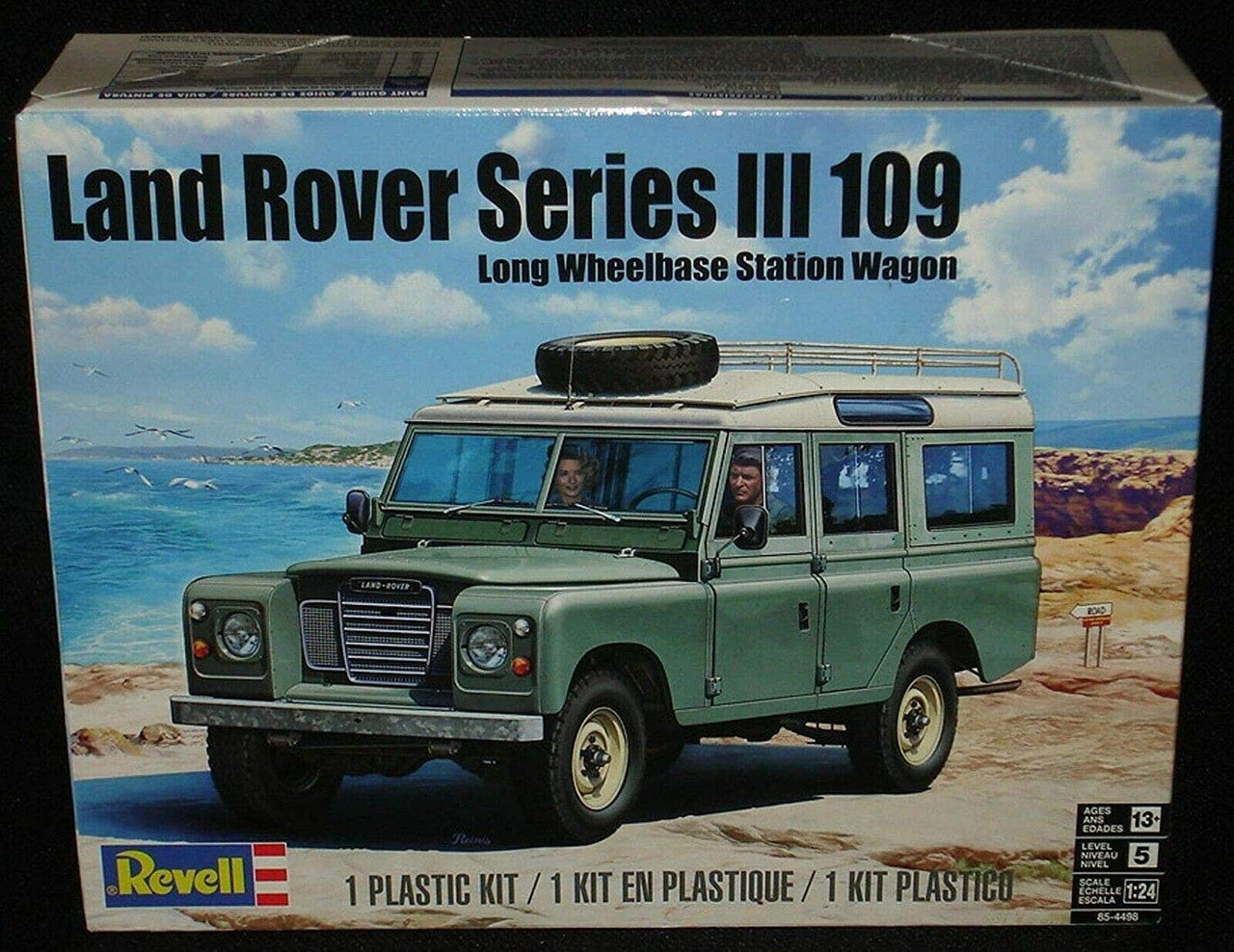 Revell 854498 Land Rover Series III - Skill 5