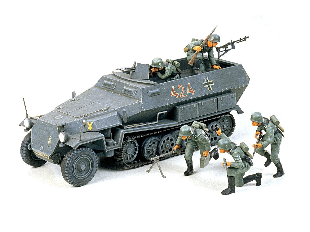 Tamiya 35020 German Hanomag SDKFZ
