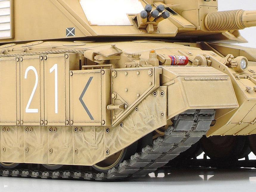 Tamiya 35274 British MBT Challenger 2